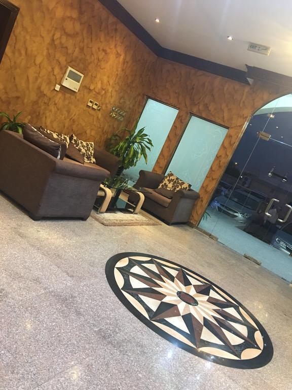 Gulf Crown Hotel Apartment Seeb Dış mekan fotoğraf